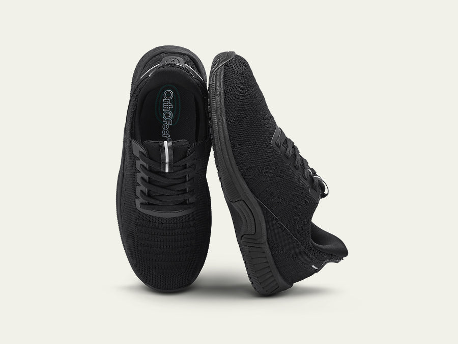 10 Best Shoes for Hypermobile Feet (Ehlers-Danlos Syndrome)