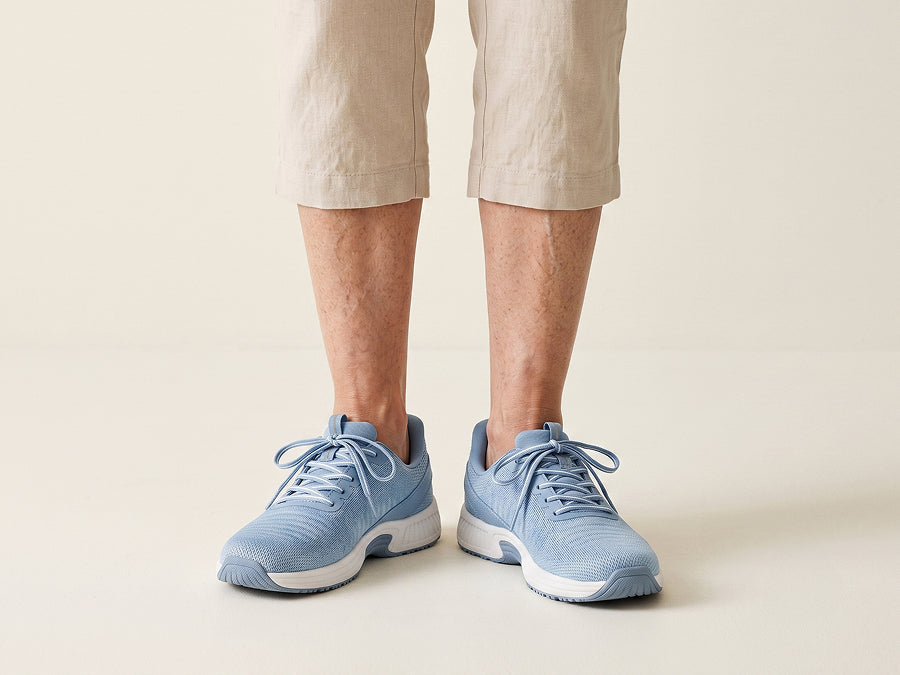 What Causes Flat Feet?